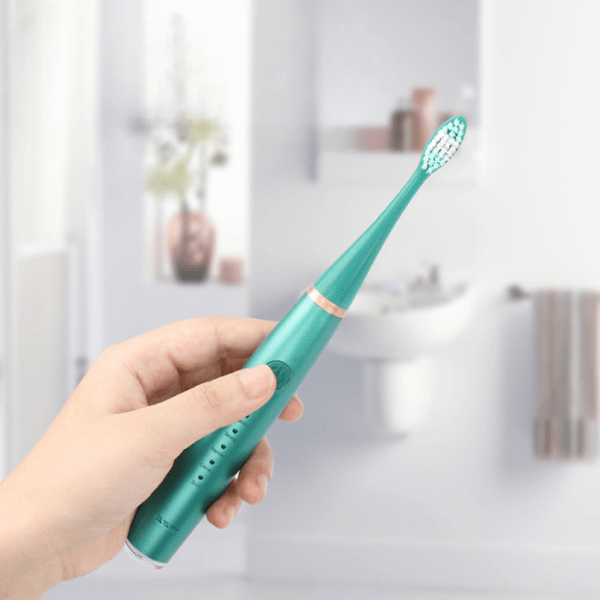 USB Charging Oral Cleaning Electric Toothbrush